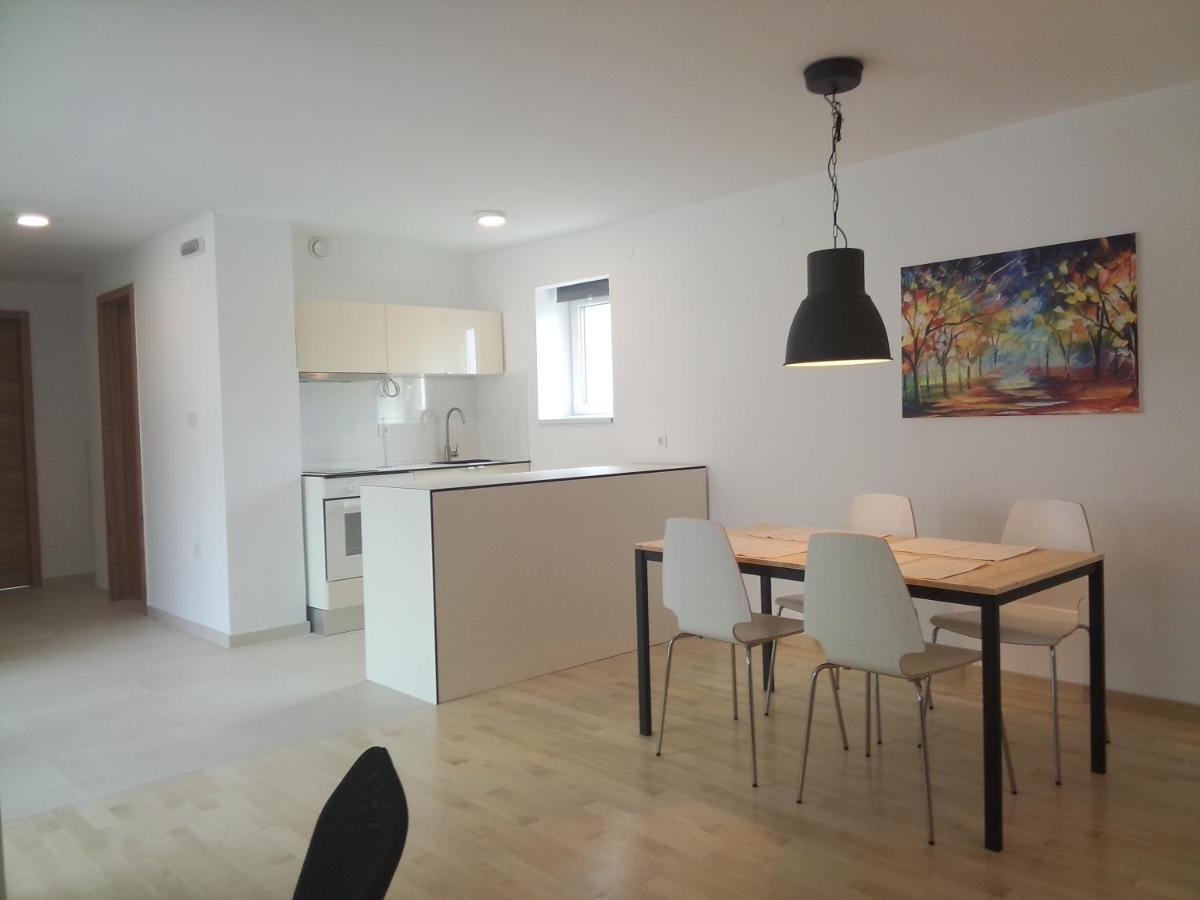 Drance Apartments セルツェ エクステリア 写真